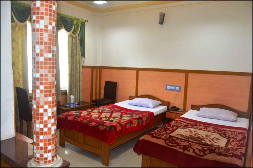 Hotel Pritika Durgāpur Exterior photo